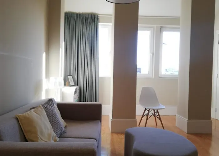 Mercado Dos Poetas - Tourism Daire