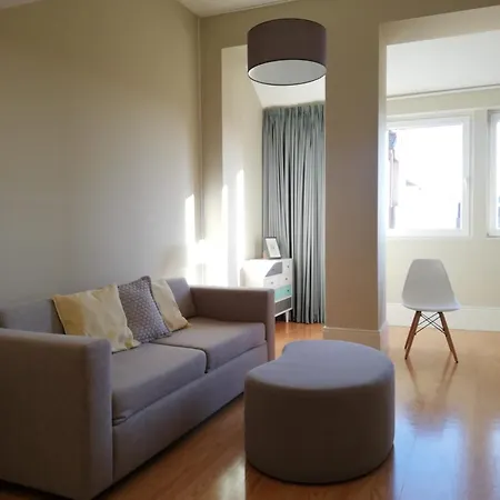 Mercado Dos Poetas - Tourism Apartment